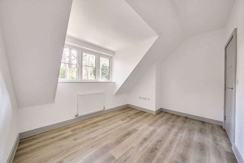 Third bedroom- click for photo gallery
